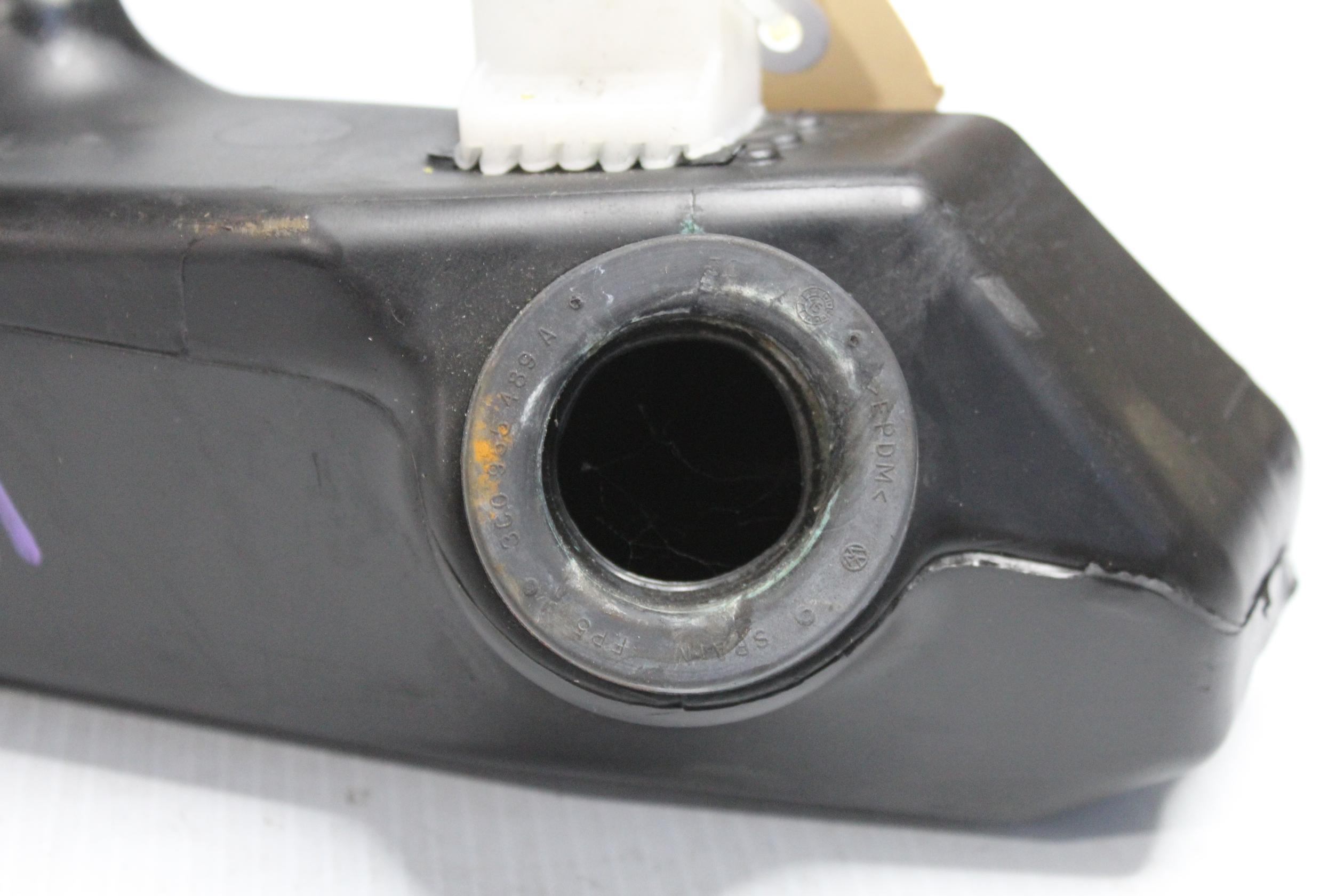 Audi F3 RSQ3 Windscreen Washer Bottle Fluid Tank 83A955449A, 83A955452A - Image 9
