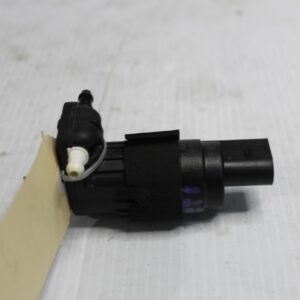 Audi Q3 Q5 A4 A5 Windscreen Washer Pump 8K9955647 - Image 3