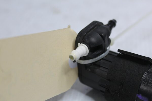 Audi Q3 Q5 A4 A5 Windscreen Washer Pump 8K9955647