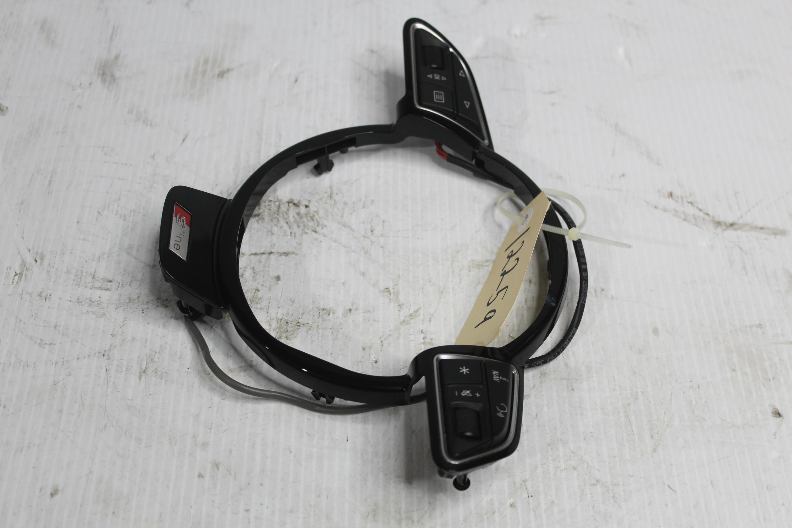 Audi 8V S3 S-Line Steering Wheel Insert Trim 8V0419091R, 62475377B - Image 2