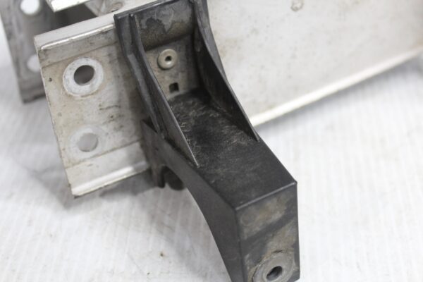 Audi 8R Q5 SQ5 Front Crash Bar Bracket Absorber 8R0807134C