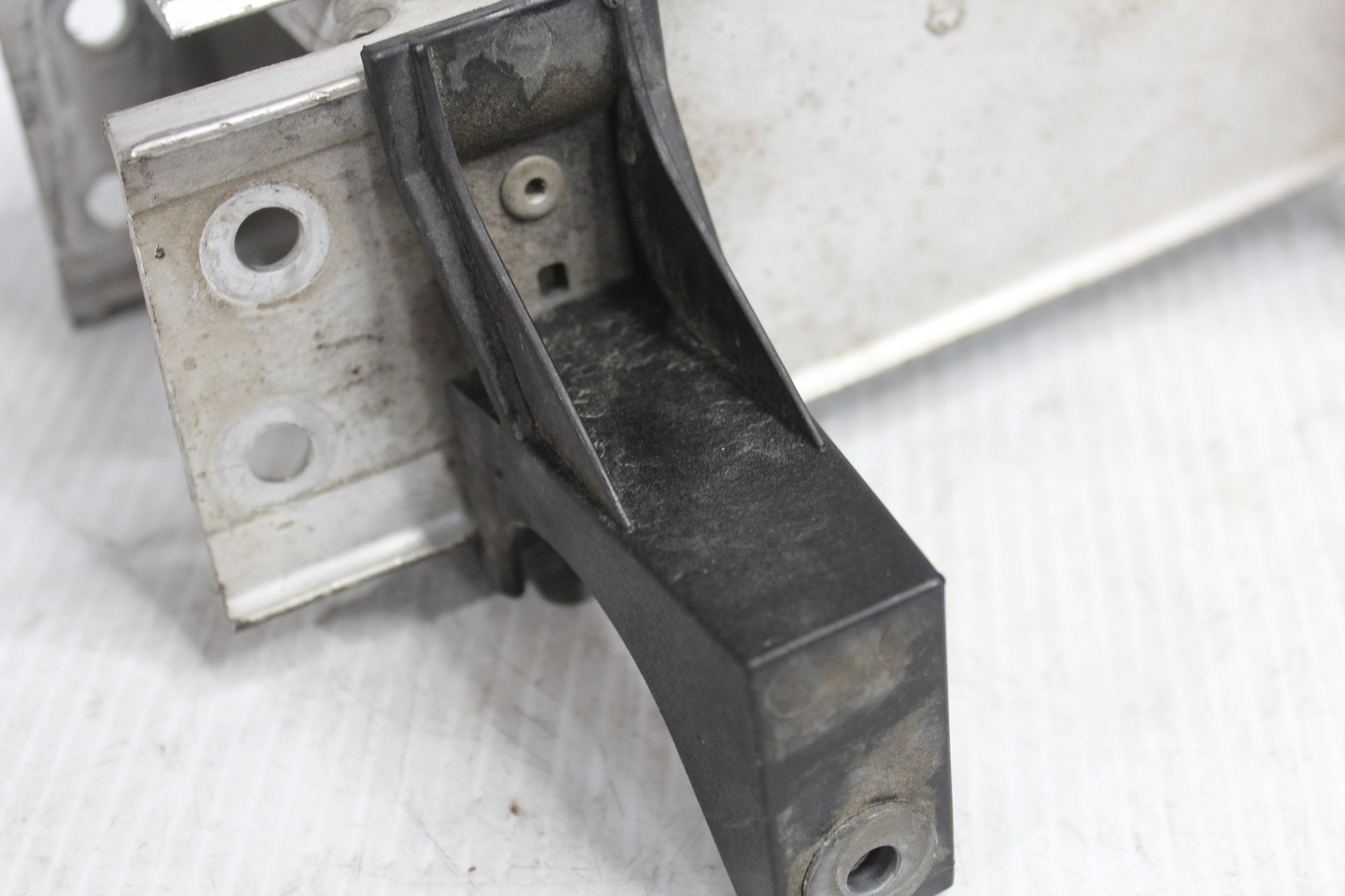 Audi 8R Q5 SQ5 Front Crash Bar Bracket Absorber 8R0807134C - Image 11