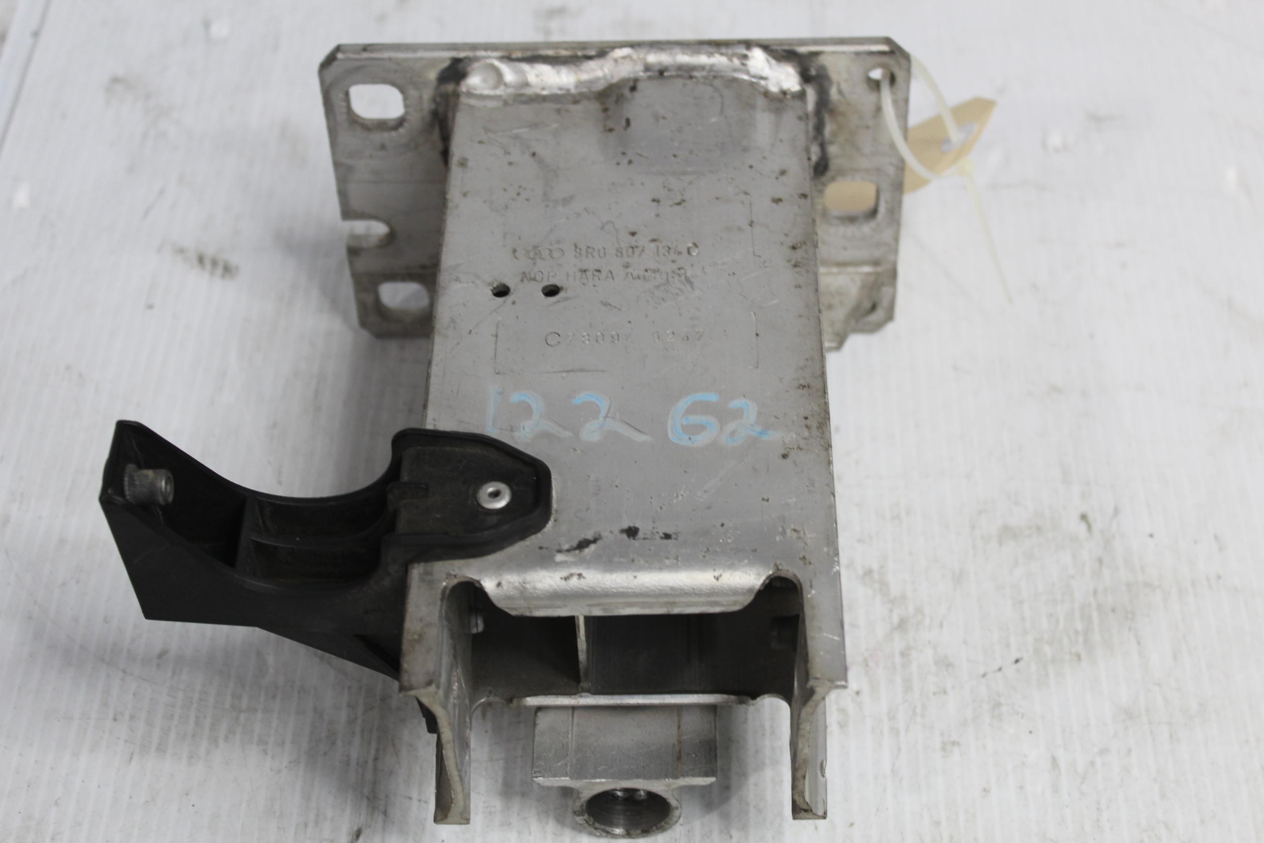 Audi 8R Q5 SQ5 Front Crash Bar Bracket Absorber 8R0807134C - Image 4