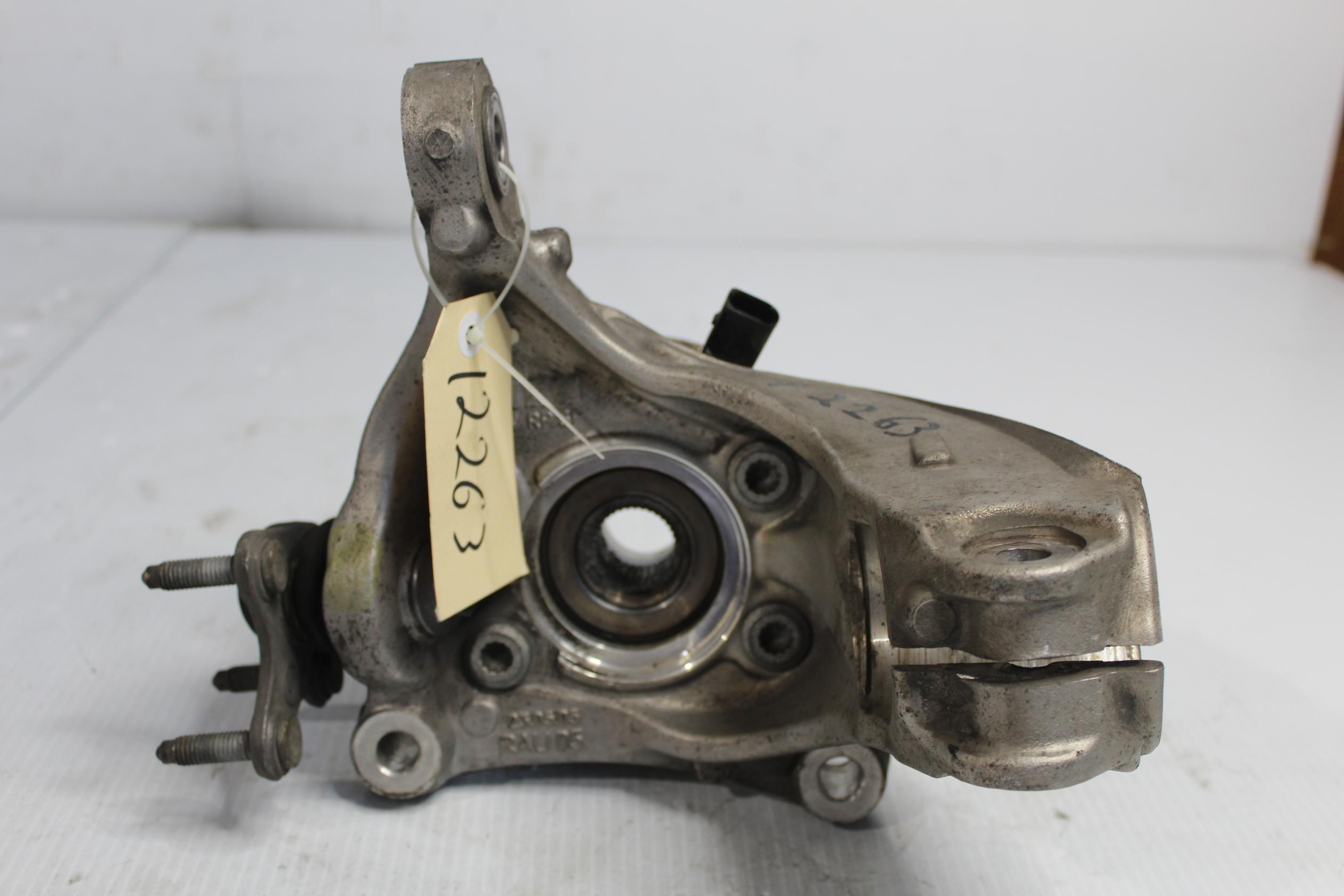 Audi 8P S3 Front Left LH Knuckle w Hub Carrier 3C0407257F - Image 1