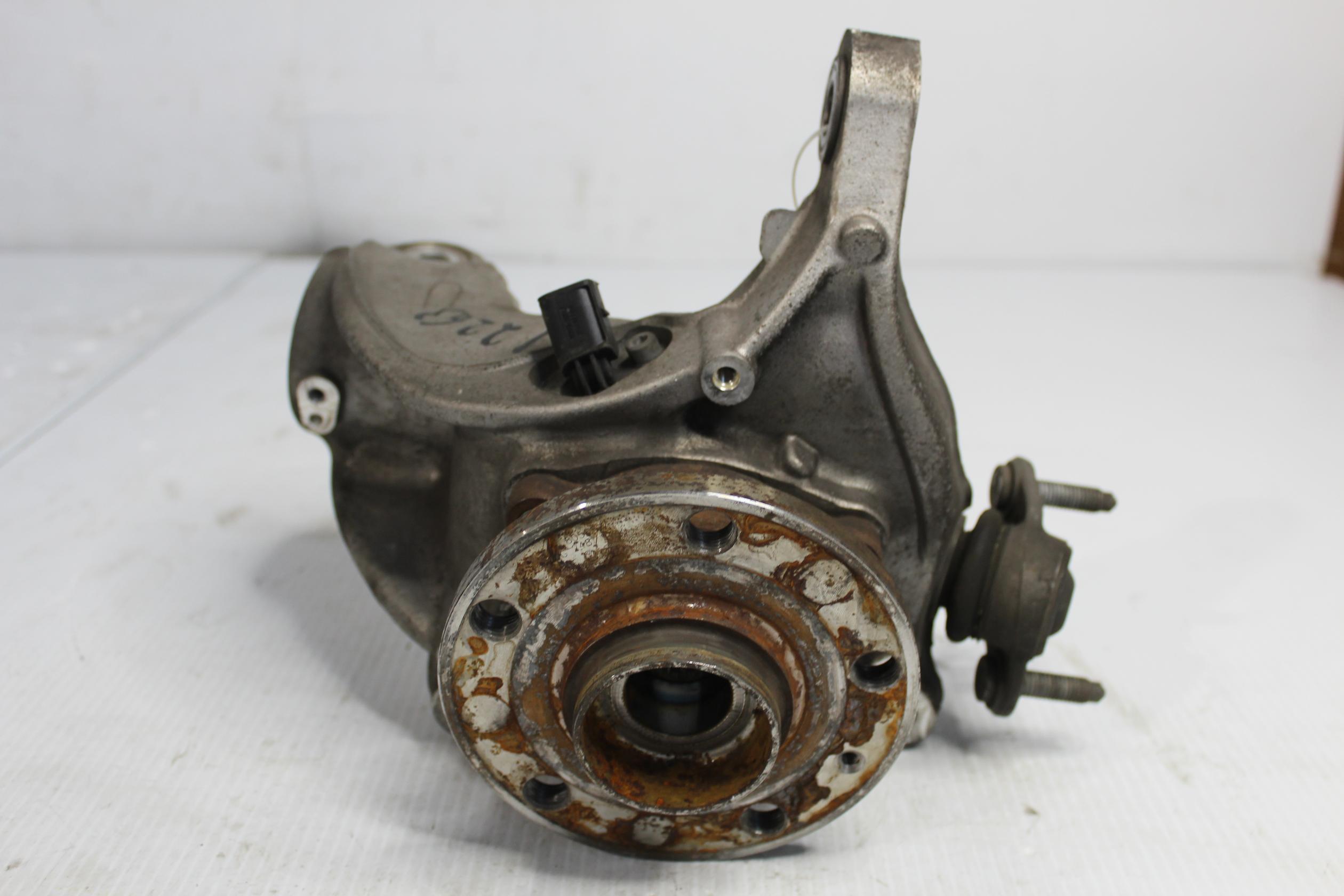 Audi 8P S3 Front Left LH Knuckle w Hub Carrier 3C0407257F - Image 4