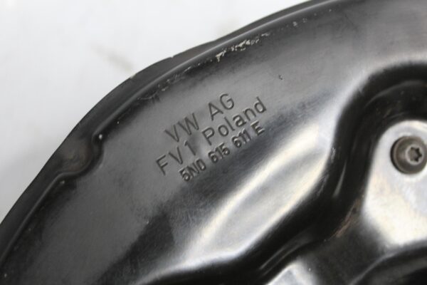 Audi 8P S3 Left LH Rear Knuckle w Hub Carrier 1K0505433, 1K0505435AD