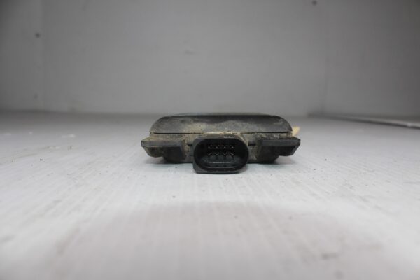 Volkswagen Golf Mk7 R RH Right Rear MASTER Blind Spot Radar 5Q0907686B