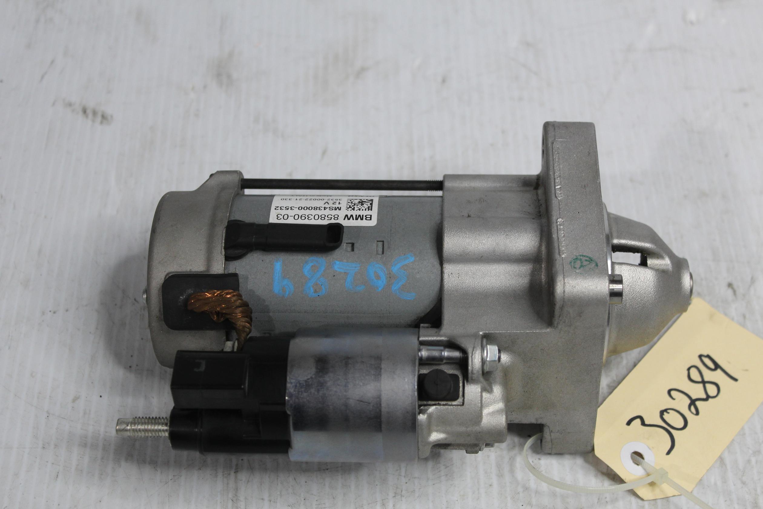 BMW F48 X1 Engine Starter Motor 858039003, 12418676405, 12418580390 - Image 3