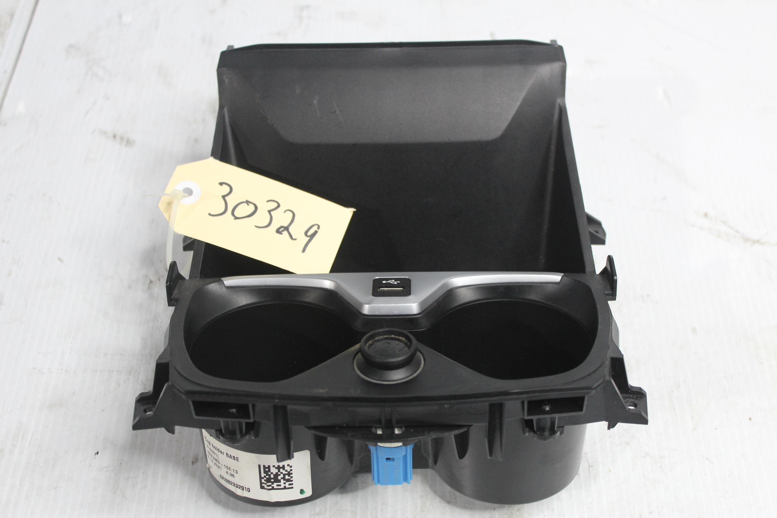 BMW F40 118i Interior Centre Console Cup Holder Assembly 51167951772, 5R682332910 - Image 2