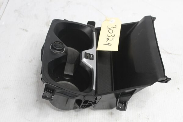 BMW F40 118i Interior Centre Console Cup Holder Assembly 51167951772, 5R682332910