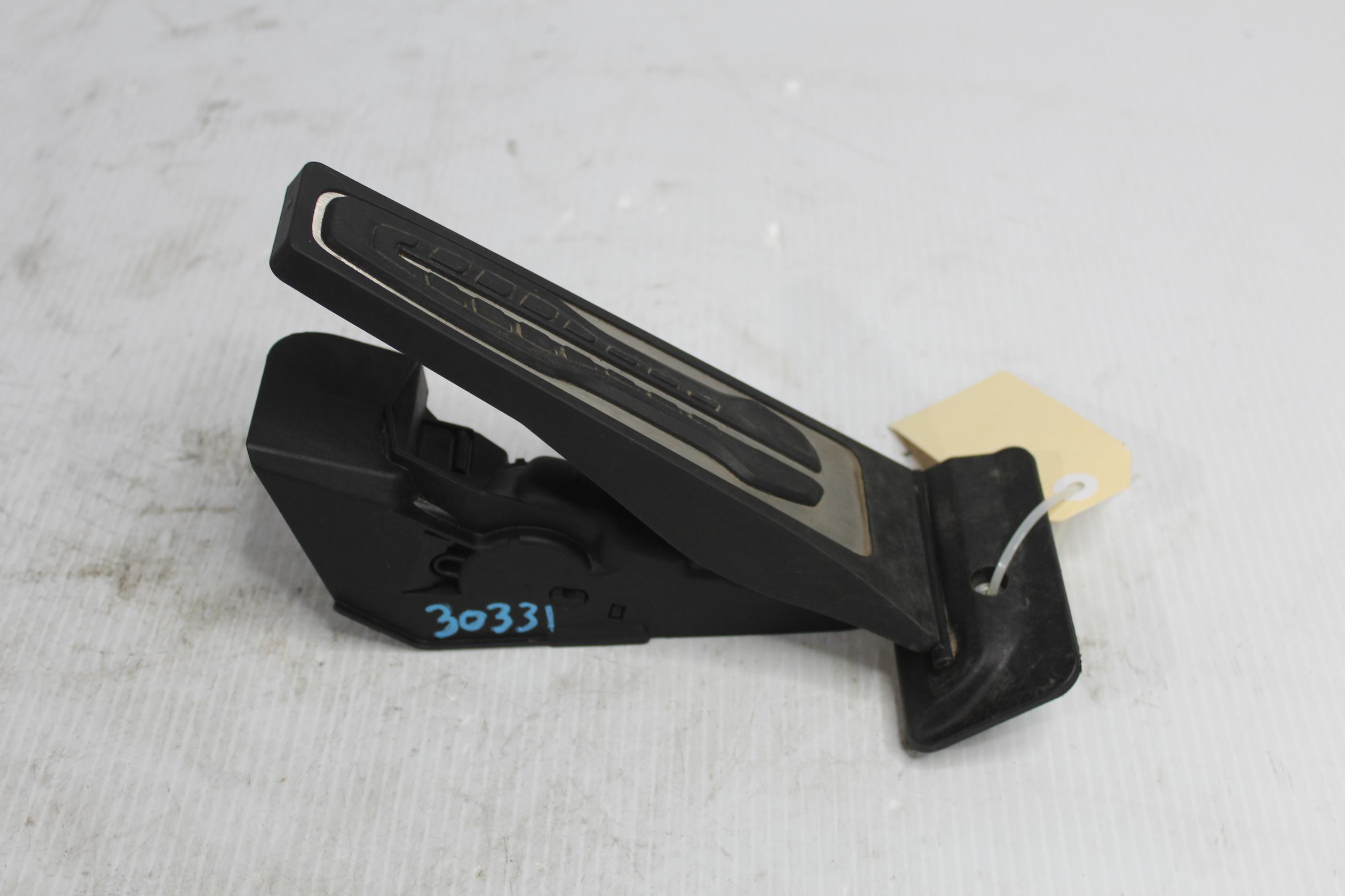 BMW F40 1 Series Throttle Accelerator Pedal 35406889824, 35405A47458, 6PV01435013 - Image 5