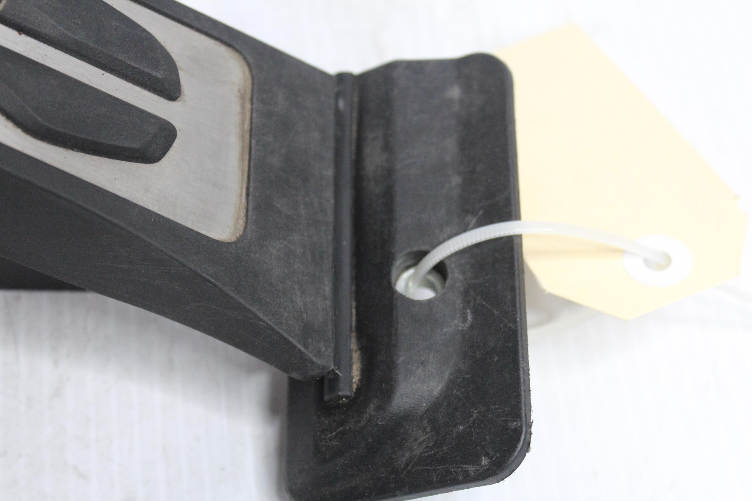 BMW F40 1 Series Throttle Accelerator Pedal 35406889824, 35405A47458, 6PV01435013 - Image 6