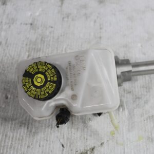 BMW F40 118i Brake Master Cylinder w Tank  34336864669 - Image 2
