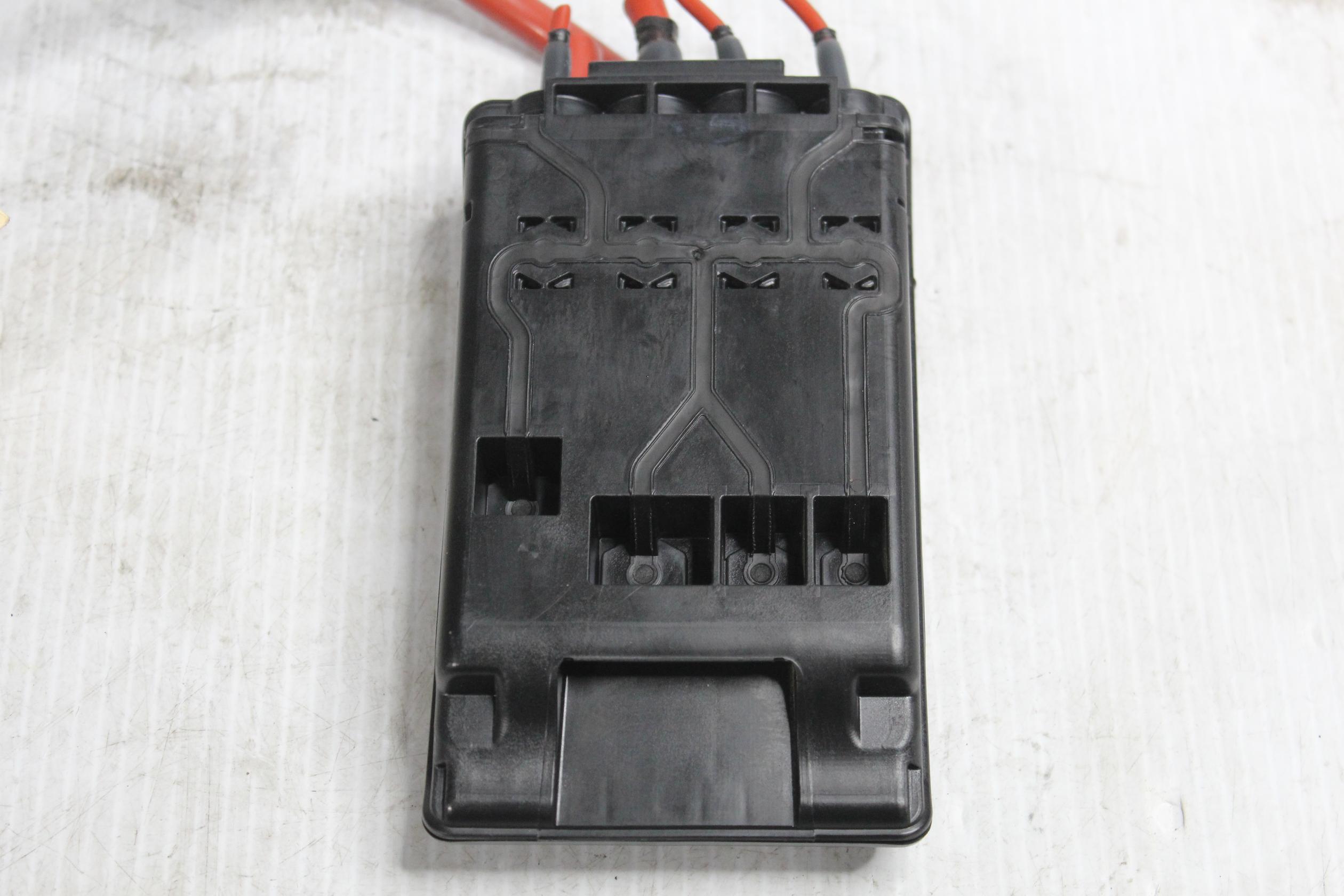 BMW F40 118i B+ Positive Fuse Box 600W 61146822571 - Image 6