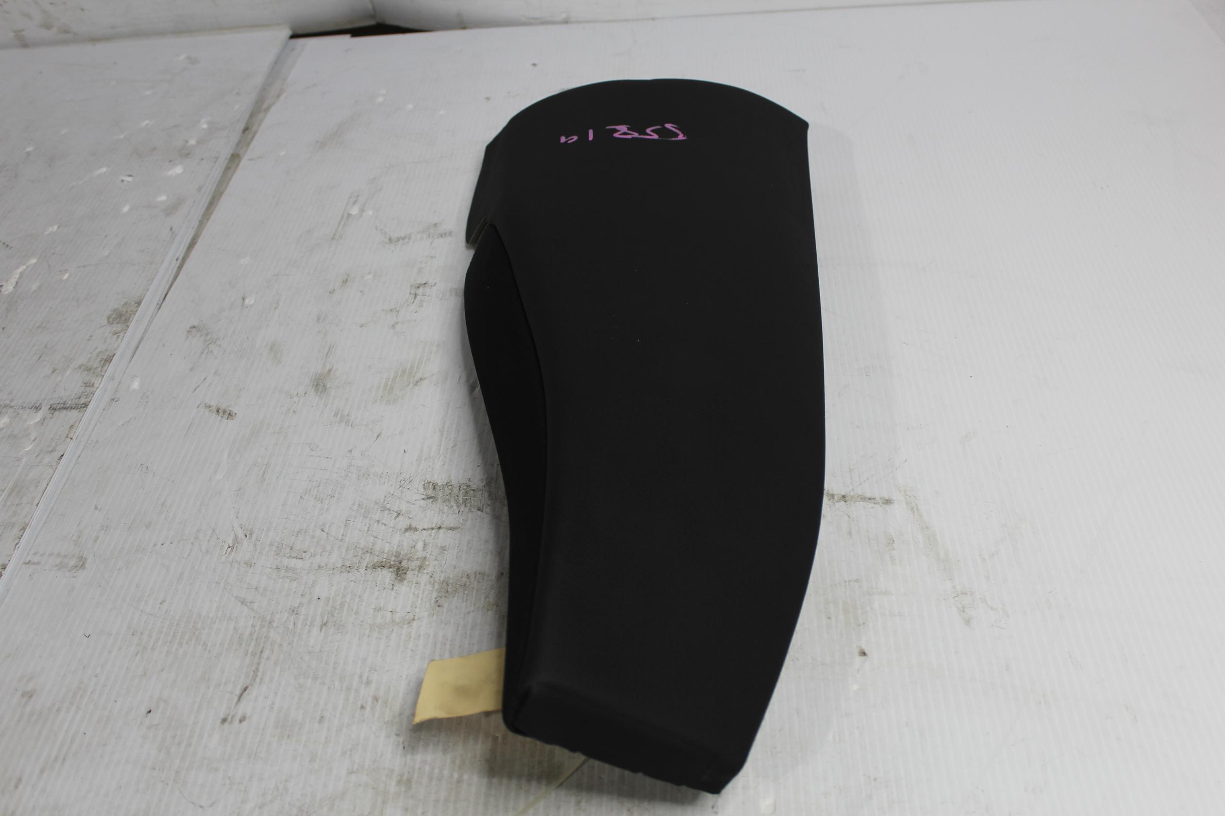 BMW F40 1 Series Rear Right RH Side Trim Bolster 52207942610, 5502251226 - Image 6