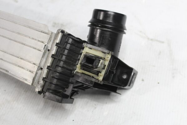 BMW F40 118i B38 Charge Air Cooler Intercooler 17517617597, 7617597