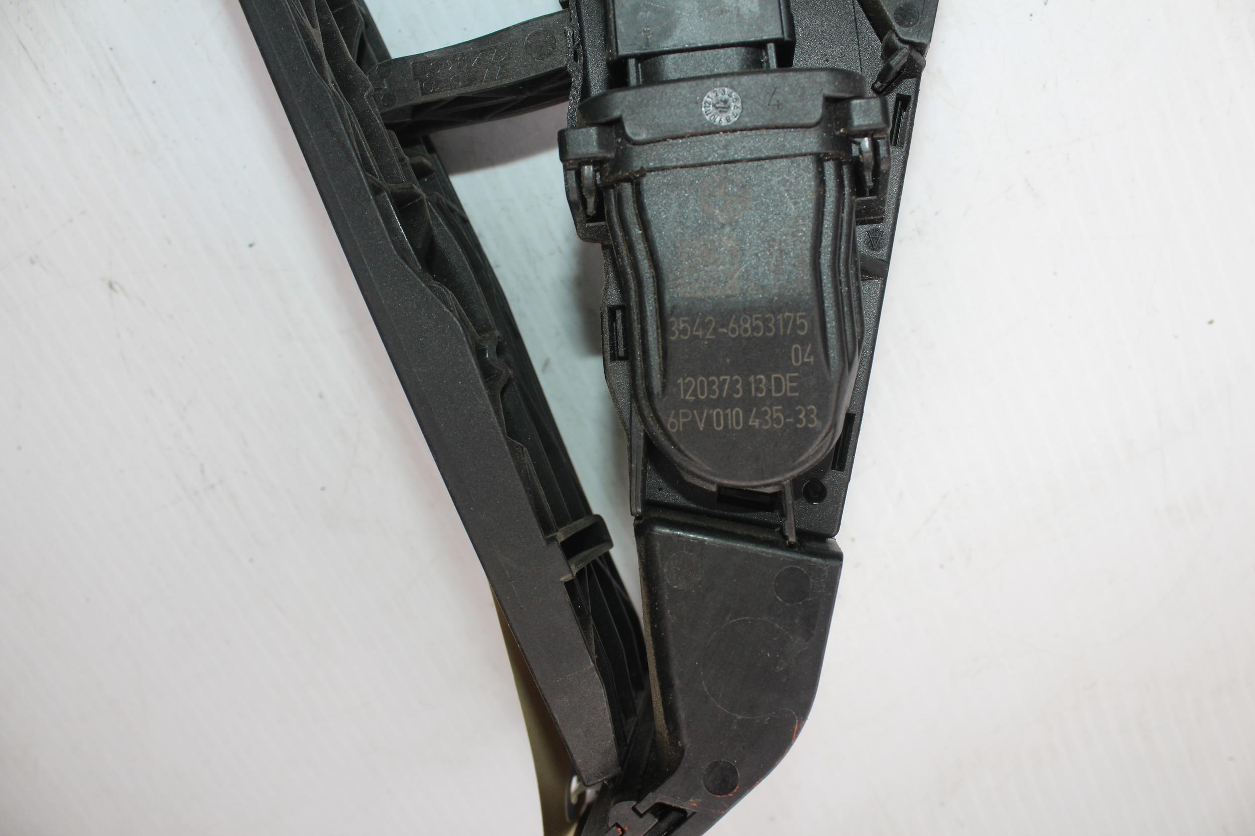 BMW F80 F82 M3 M4 Throttle Accelerator Pedal 35406889818, 35405A47456, 35426853175 - Image 6