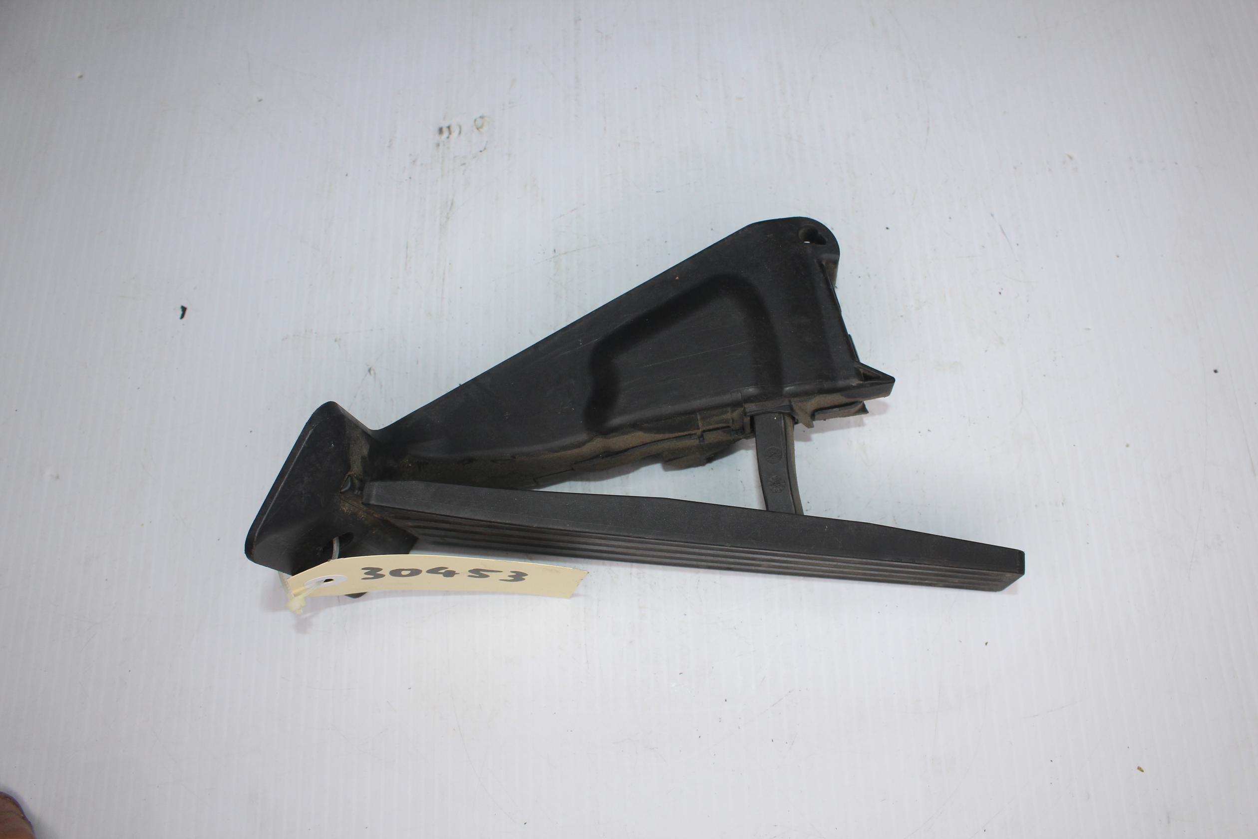 BMW F80 F82 M3 M4 Throttle Accelerator Pedal 35406889818, 35405A47456, 35426853175 - Image 8