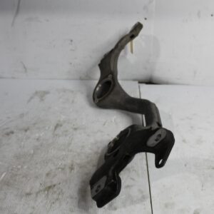 Porsche 9PA 957 Cayenne Turbo Engine Carrier Support 94837530903, 94837530930 - Image 2