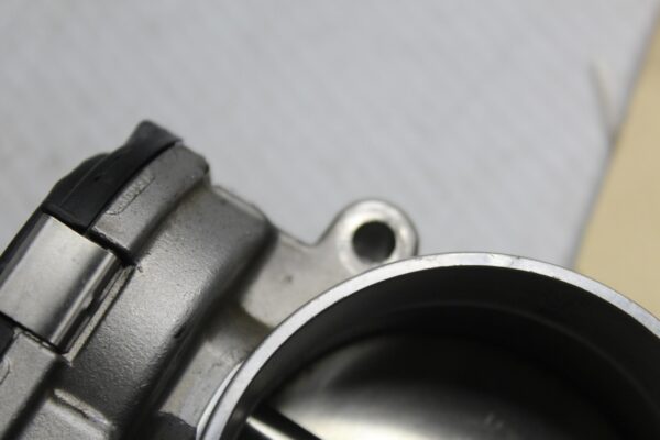 Porsche 95B Macan 3.0L CTMA Engine Throttle Body 99760511501, 99760511503