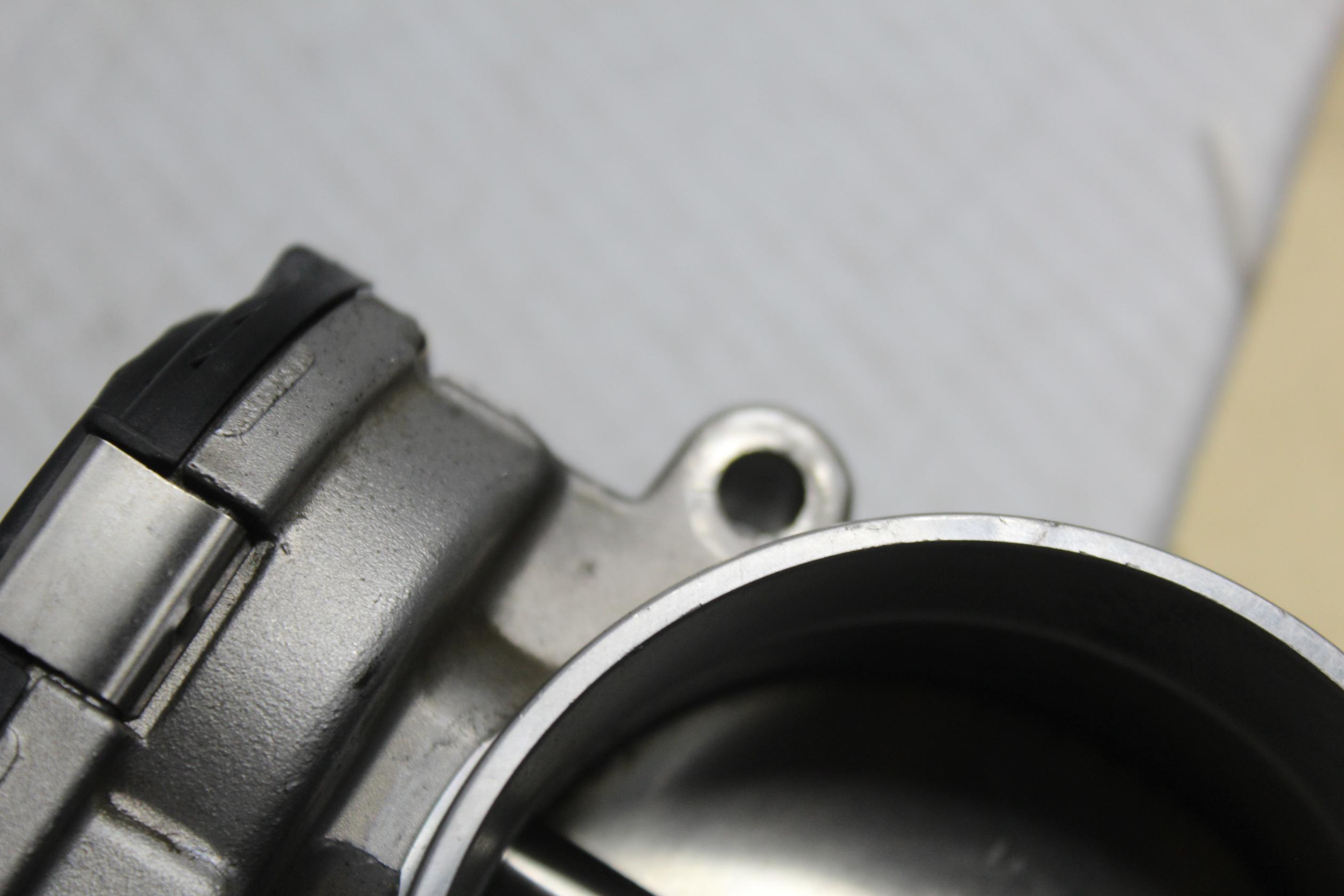 Porsche 95B Macan 3.0L CTMA Engine Throttle Body 99760511501, 99760511503 - Image 9