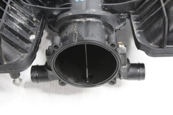 Porsche 95B Macan 3.0L Petrol CTMA Intake Manifold 94611001663, 9461100166