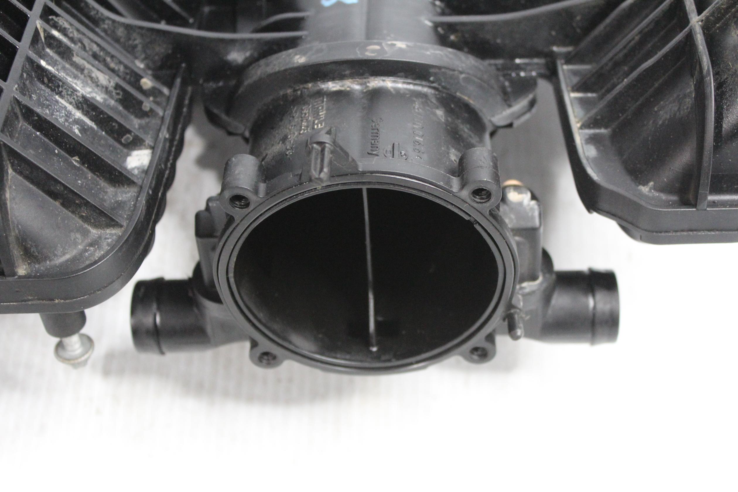 Porsche 95B Macan 3.0L Petrol CTMA Intake Manifold 94611001663, 9461100166 - Image 6