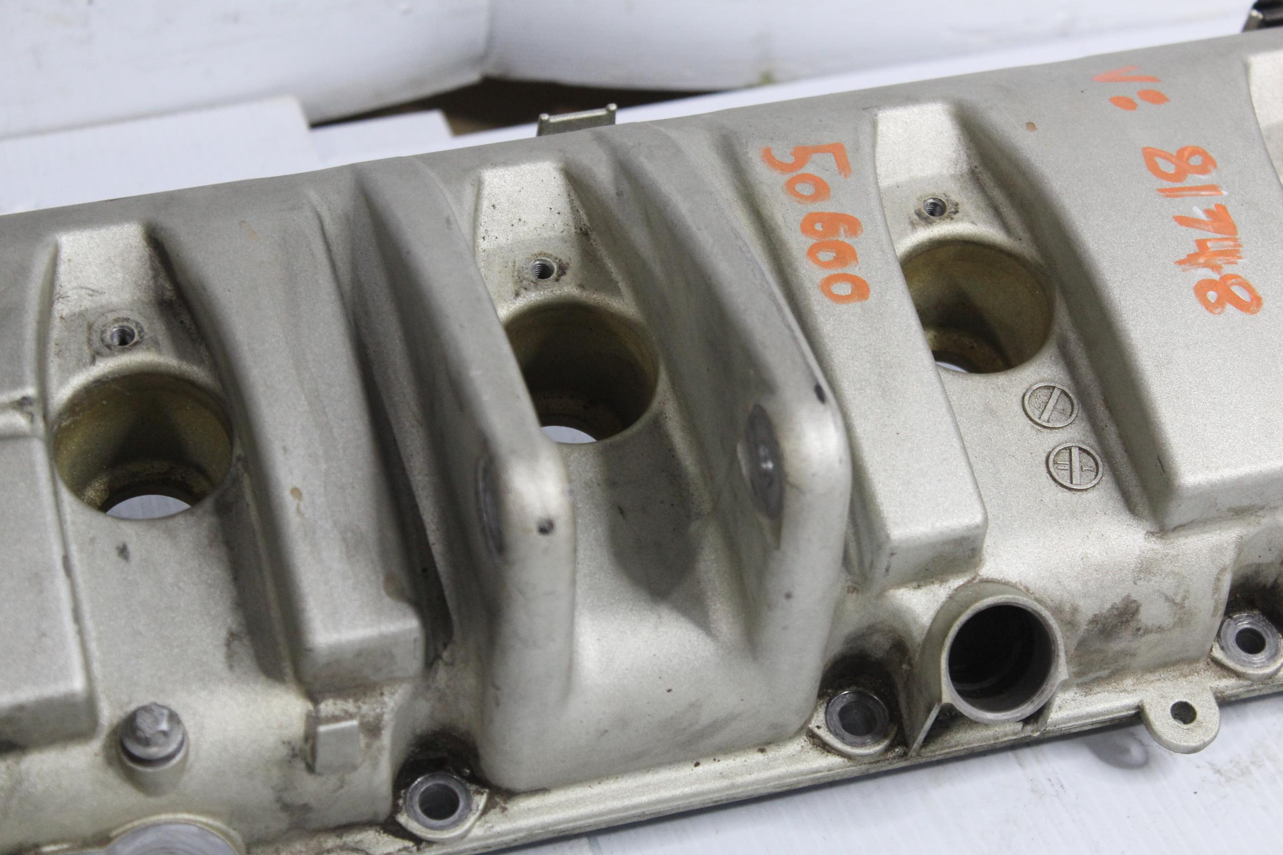 Porsche 957 9PA Cayenne Turbo 4.8L RH Right Cyl. 1-4 Valve Rocker Cover 94810513502 - Image 3
