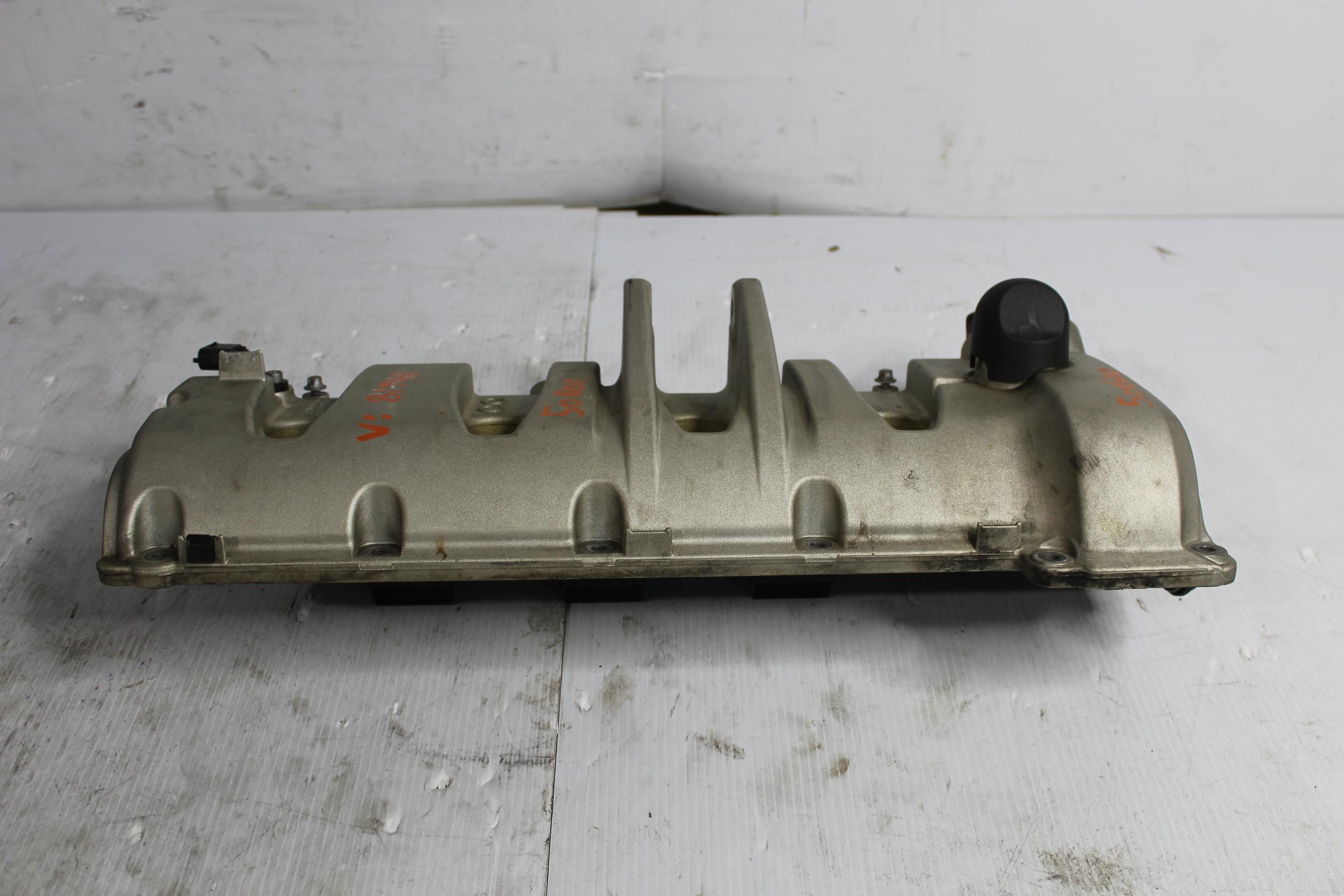 Porsche 957 9PA Cayenne Turbo 4.8L RH Right Cyl. 1-4 Valve Rocker Cover 94810513502 - Image 6