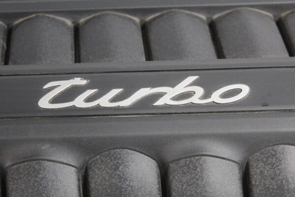 Porsche 9PA 957 Cayenne Turbo 4.8L Intake Manifold 94811001652, 94811001654
