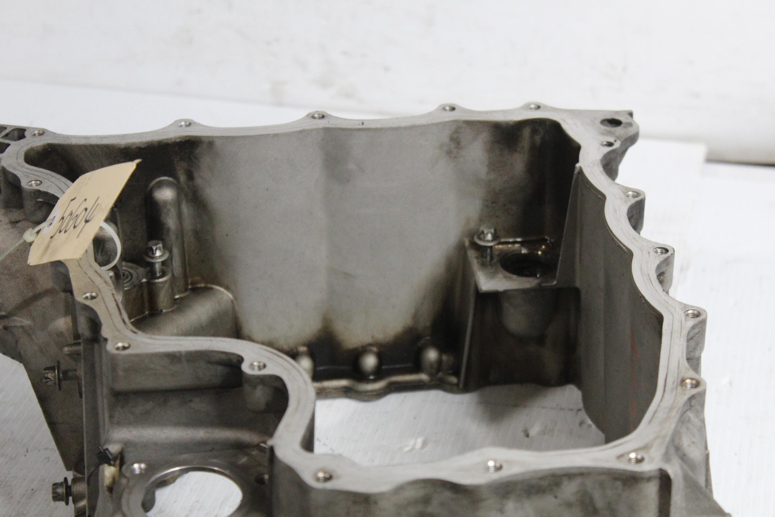 Porsche 9PA 957 Cayenne Turbo Upper Oil Sump 94810707152, 9481071711R - Image 7