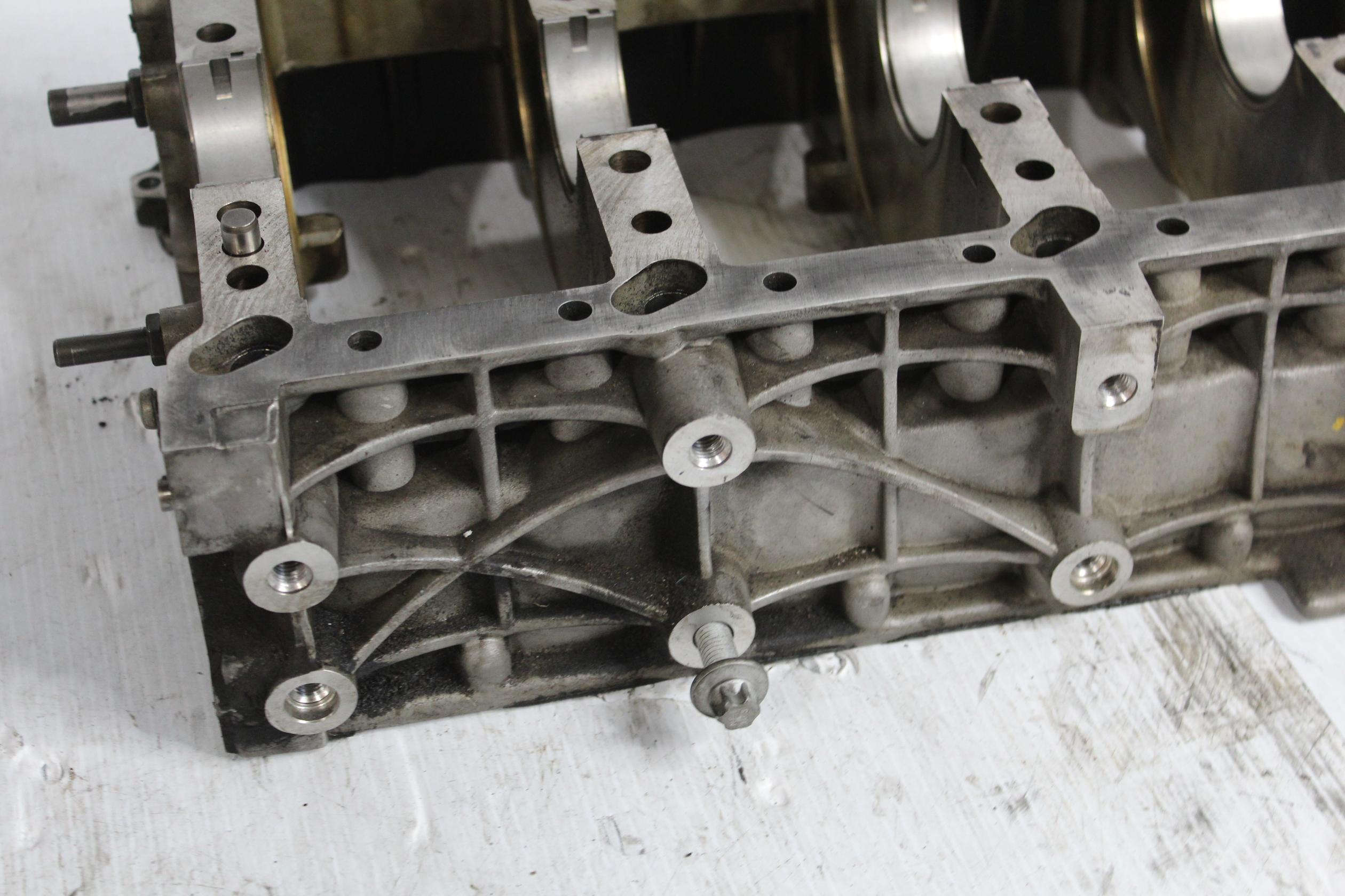 Porsche 957 Cayenne Turbo 4.5L Lower Block Crankshaft Housing 948101113CR, 94810100122 - Image 3