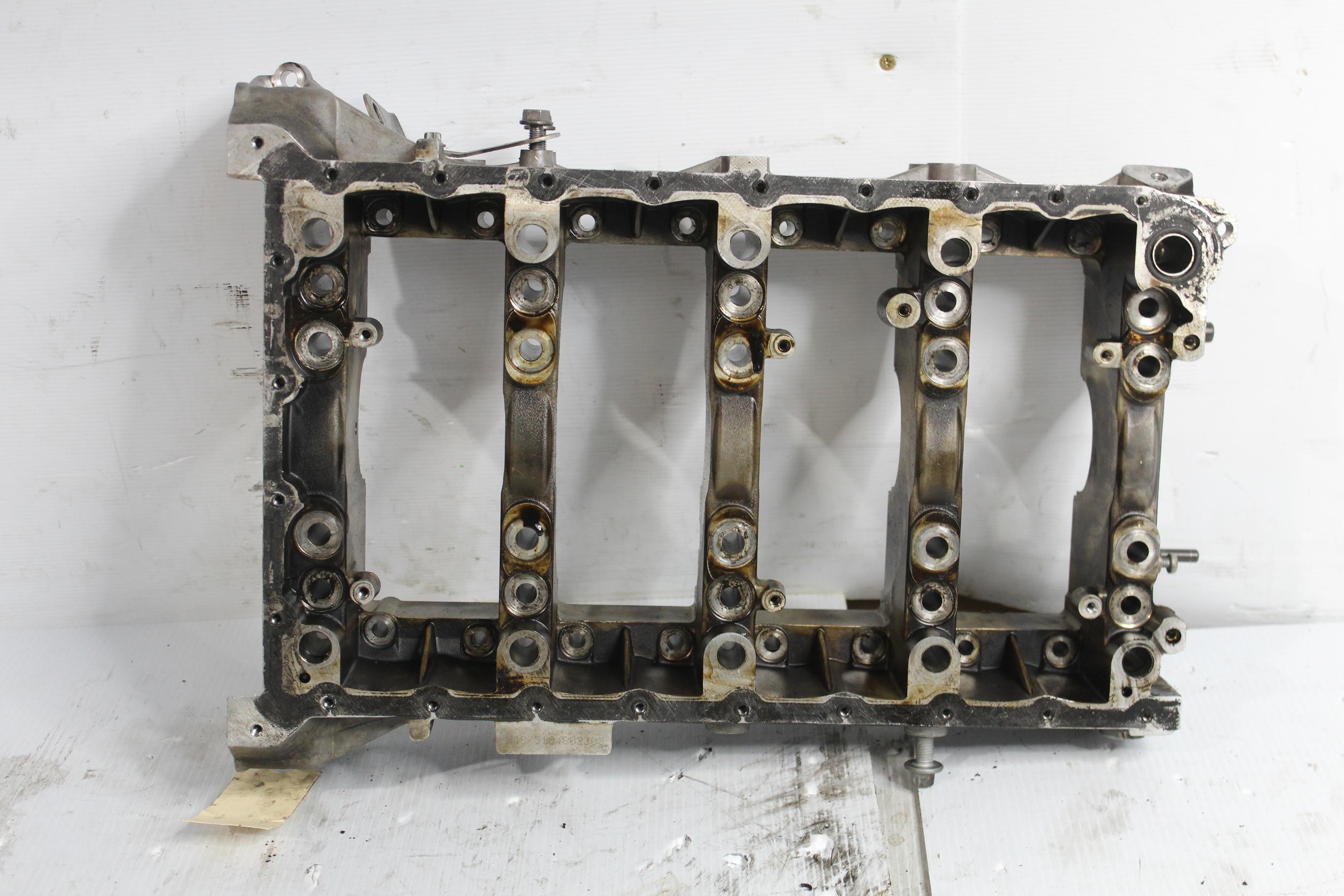 Porsche 957 Cayenne Turbo 4.5L Lower Block Crankshaft Housing 948101113CR, 94810100122 - Image 10