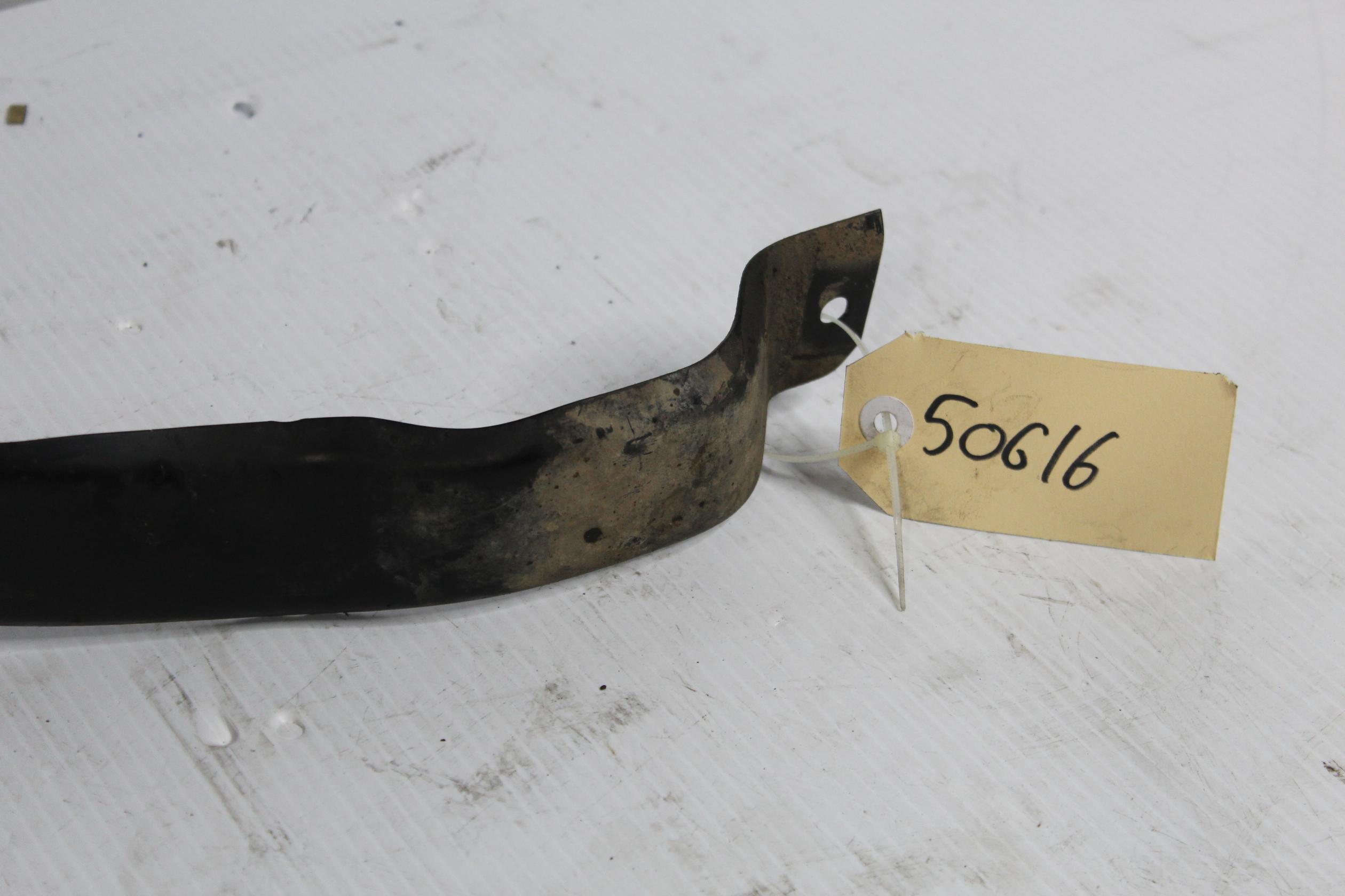 Porsche 9PA 957 Cayenne Heat Shield Bracket Mount 95550495500, 7L0825955B - Image 2