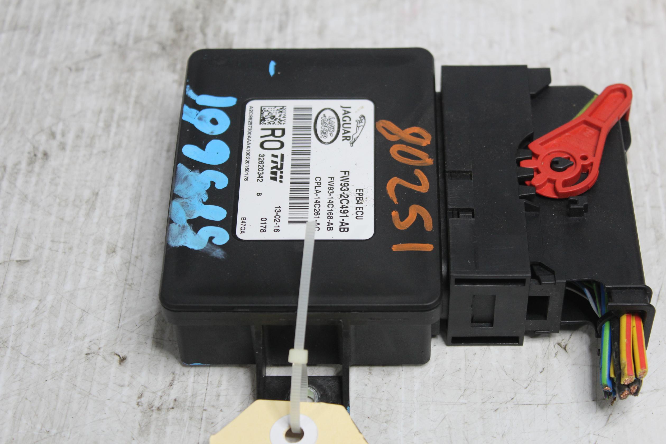 Range Rover Sport L494 EPB Handbrake Park Brake Module LR070636 - Image 5