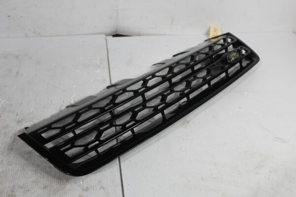 Land Rover L550 Discovery Sport Front Grille FK72BA100CAW