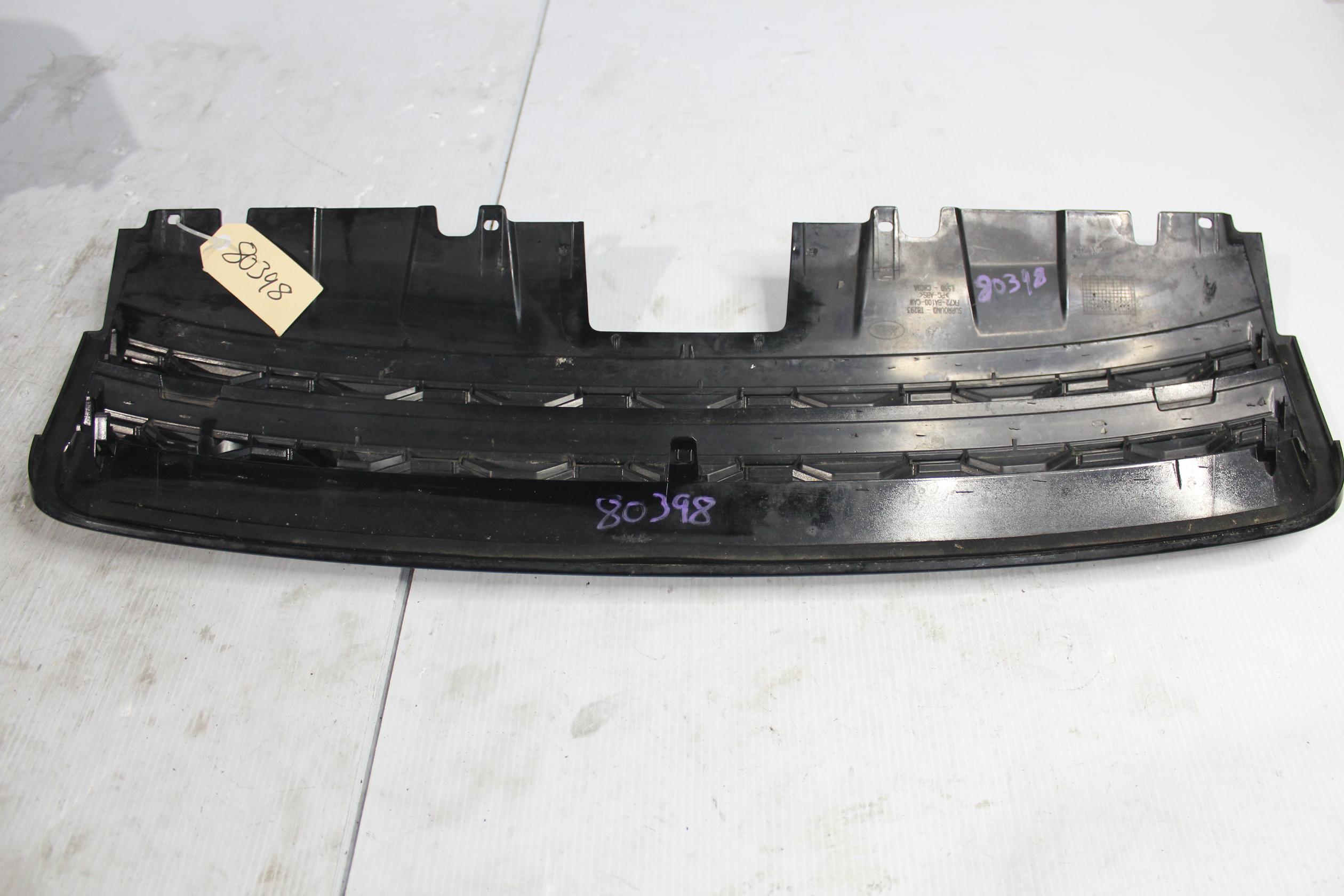 Land Rover L550 Discovery Sport Front Grille FK72BA100CAW - Image 9