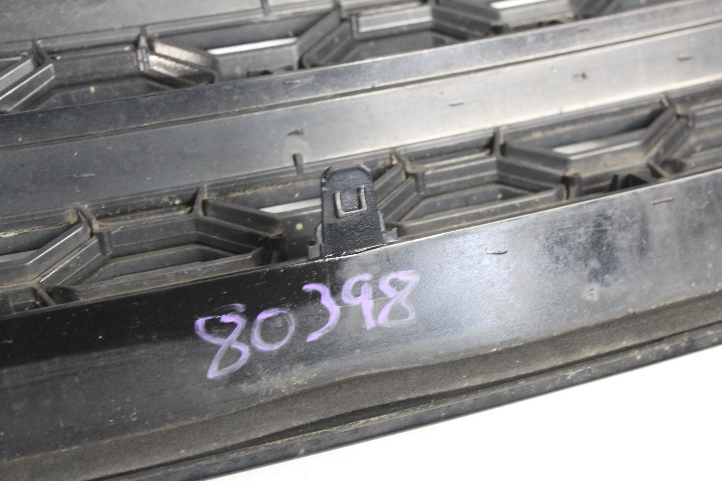Land Rover L550 Discovery Sport Front Grille FK72BA100CAW - Image 10