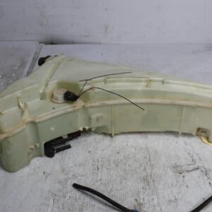 Range Rover Sport L494 Windscreen Washer Tank Reservoir LR070884, LR118191
