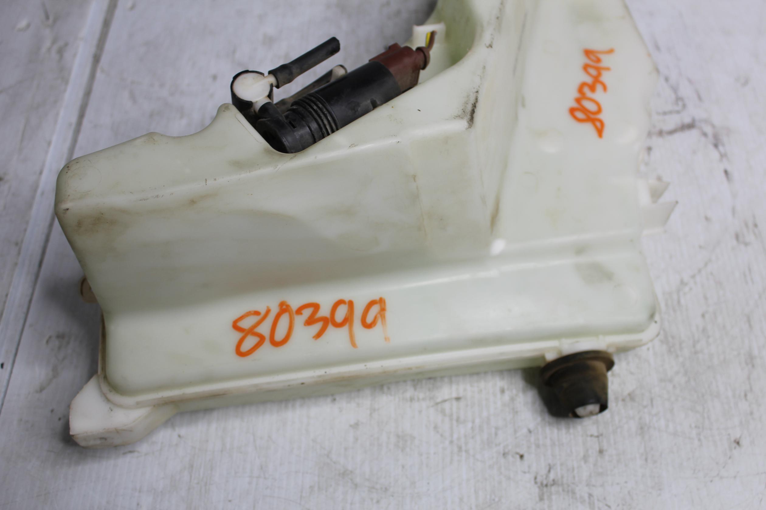 Range Rover Sport L494 Windscreen Washer Tank Reservoir LR070884, LR118191 - Image 8