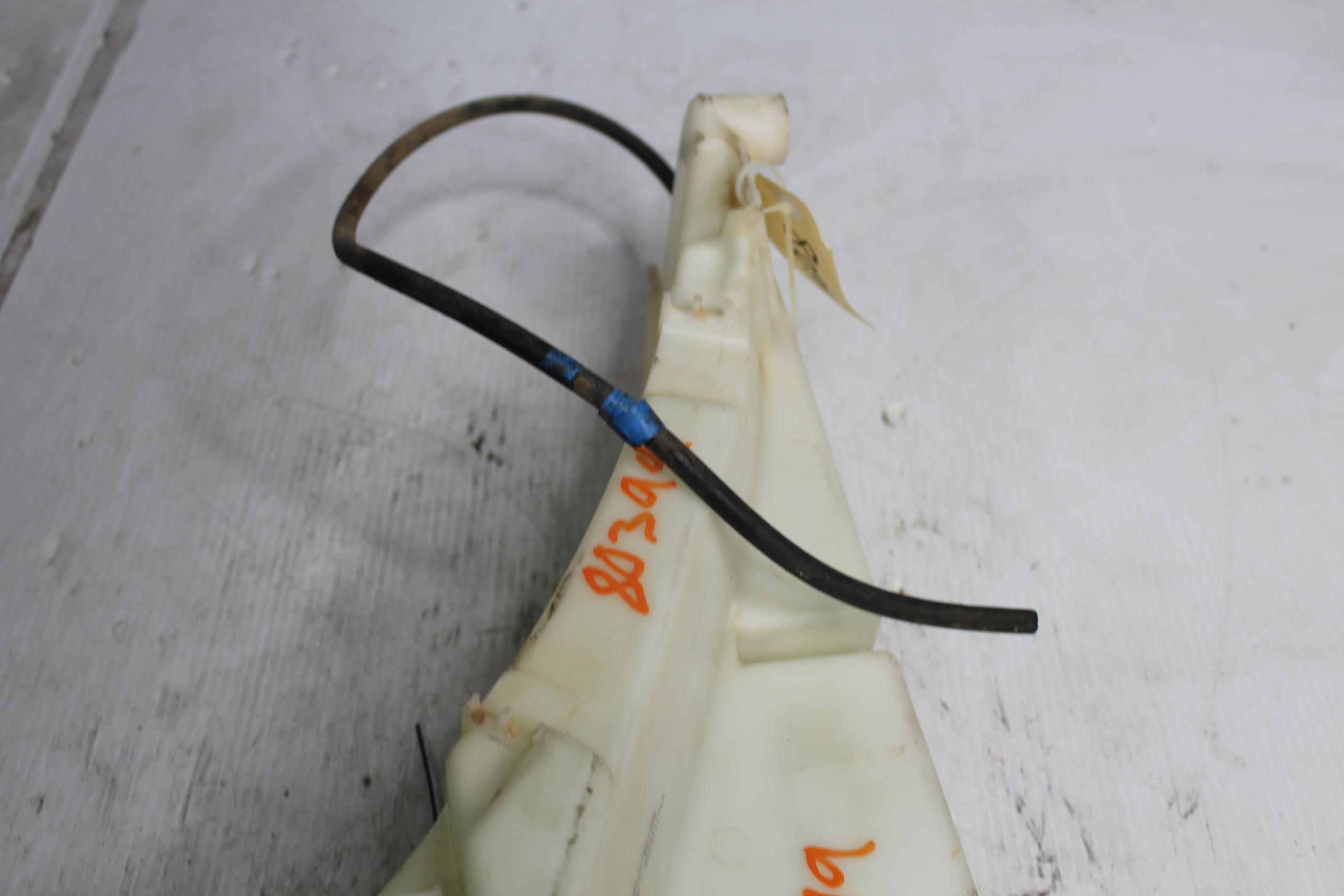 Range Rover Sport L494 Windscreen Washer Tank Reservoir LR070884, LR118191 - Image 10