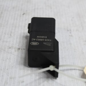 Land Rover L550 Discovery Sport Glow Plug Relay LR071241, LR117592 - Image 2