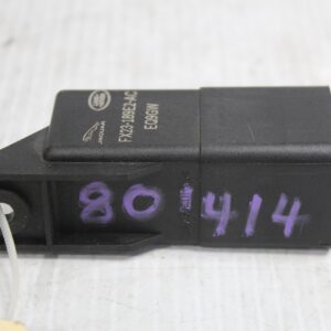 Land Rover L550 Discovery Sport Glow Plug Relay LR071241, LR117592 - Image 3