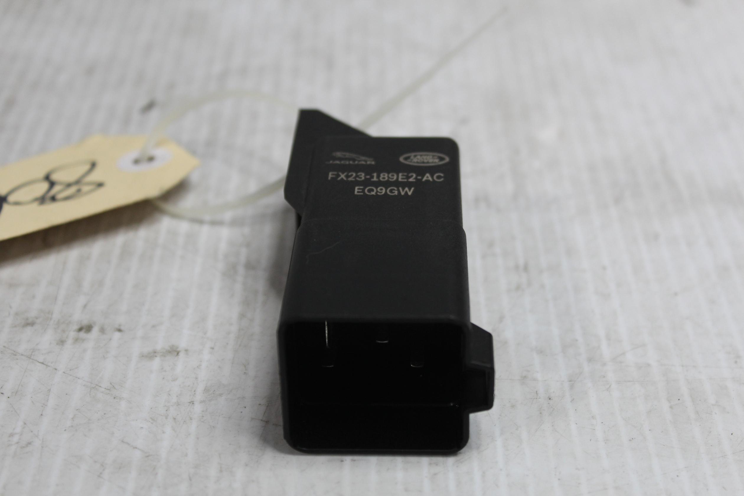 Land Rover L550 Discovery Sport Glow Plug Relay LR071241, LR117592 - Image 4