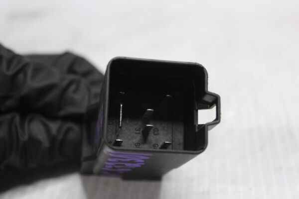 Land Rover L550 Discovery Sport Glow Plug Relay LR071241, LR117592