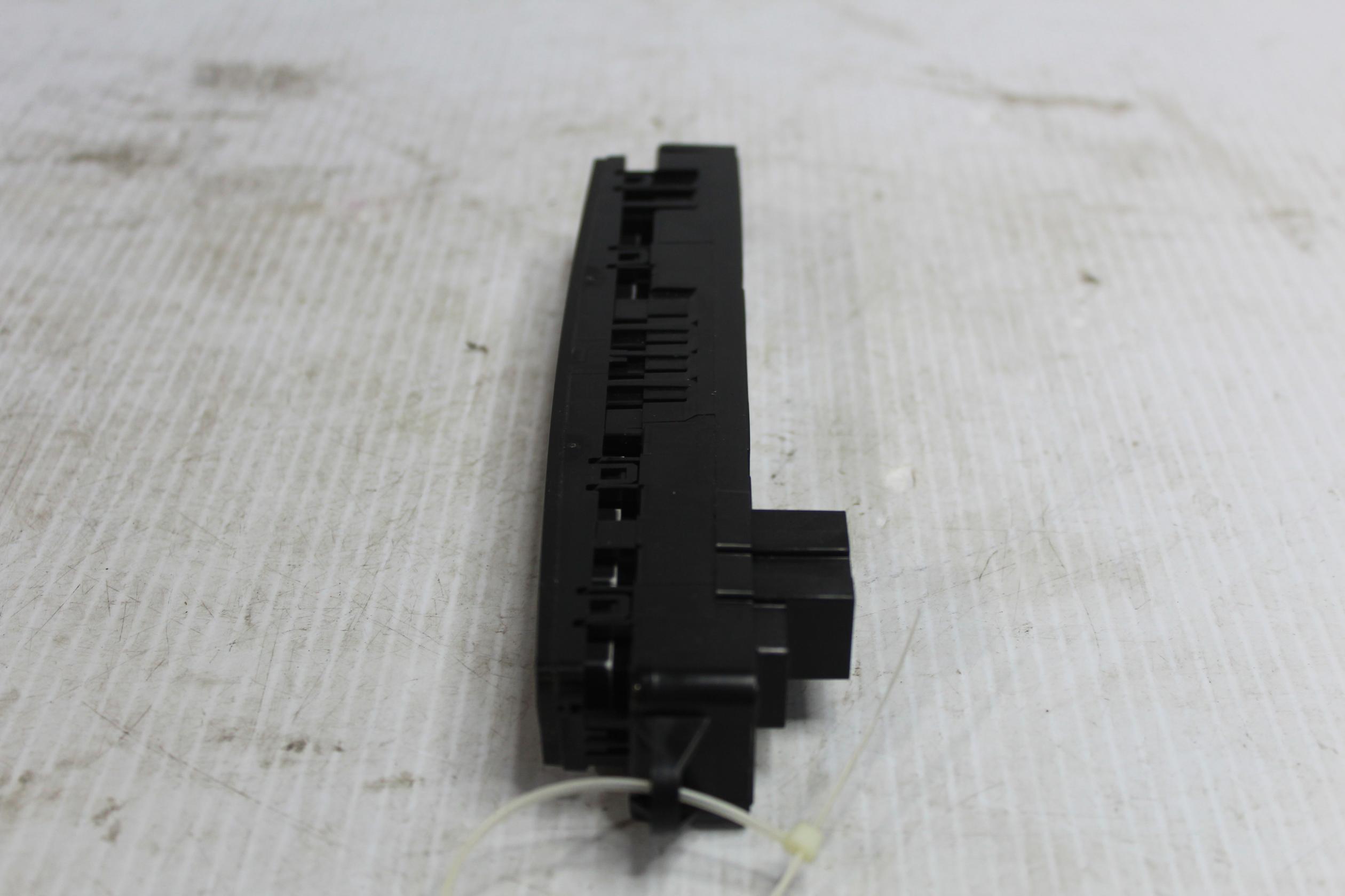 Land Rover L550 Discovery Sport Terrain Chassis Control Switch LR089255, LR094400 - Image 2