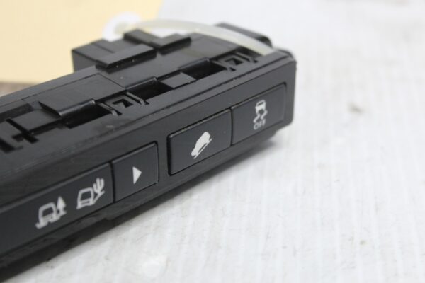 Land Rover L550 Discovery Sport Terrain Chassis Control Switch LR089255, LR094400