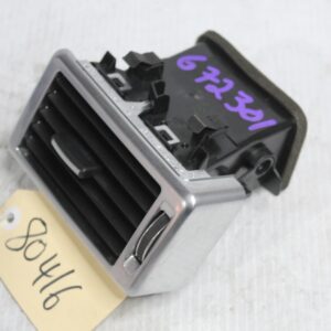 Land Rover L550 Discovery Sport RH Right Dash Air Vent LR072448, LR110281 - Image 2