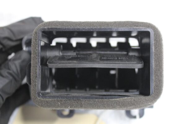 Land Rover L550 Discovery Sport RH Right Dash Air Vent LR072448, LR110281