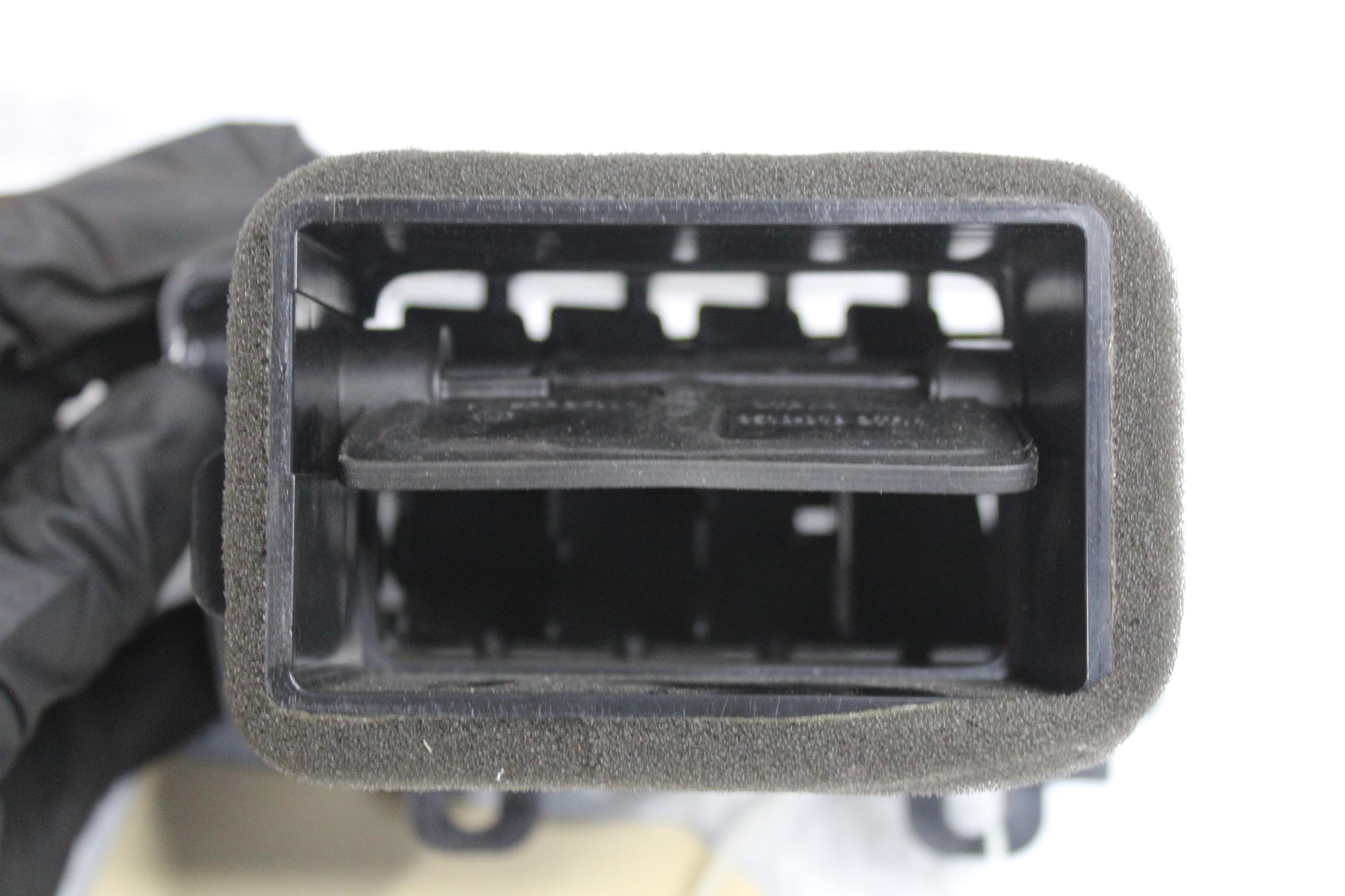 Land Rover L550 Discovery Sport RH Right Dash Air Vent LR072448, LR110281 - Image 12